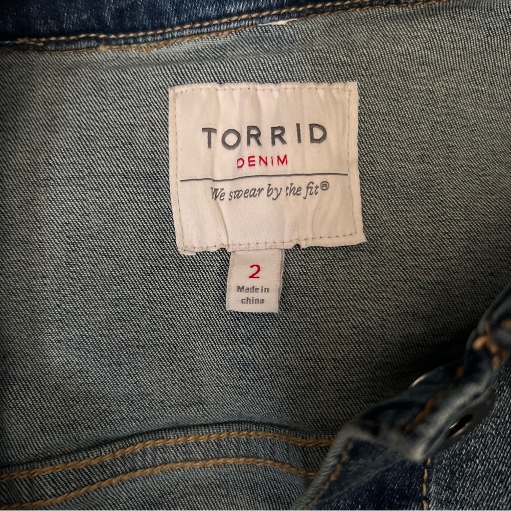 Jean jacket - Picture 5 of 7
